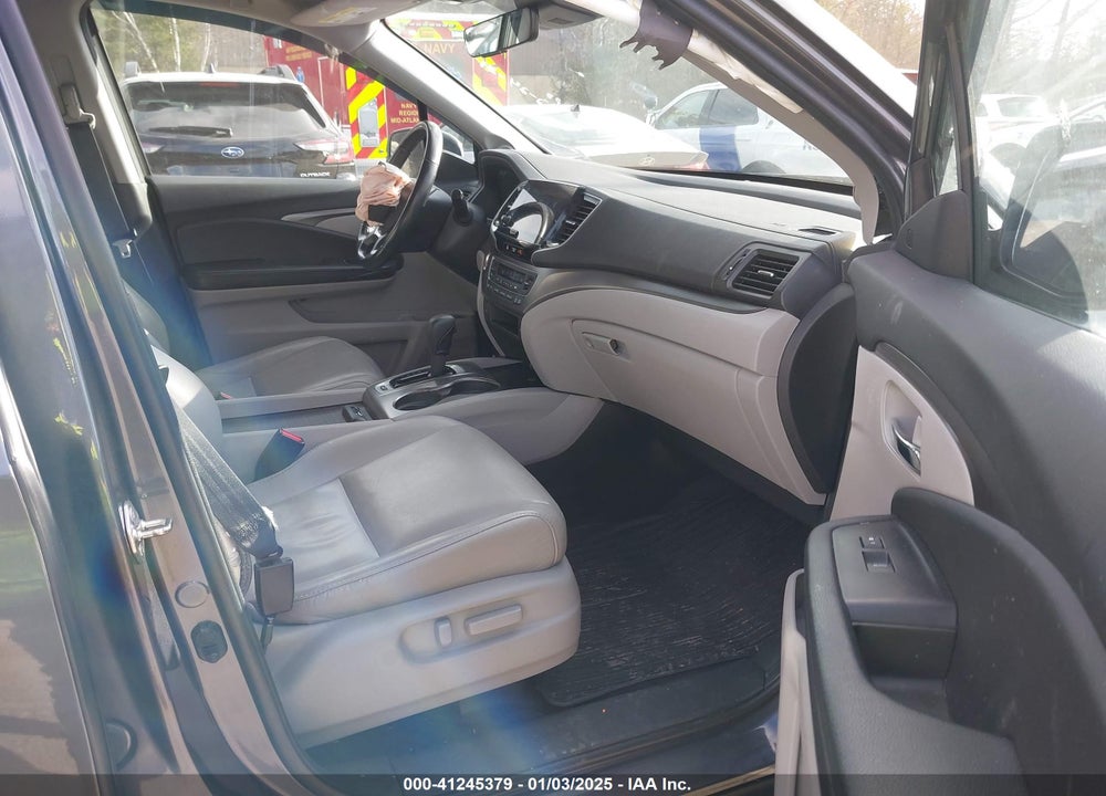 2019 HONDA PILOT EX-L VIN: 5FNYF6H55KB033651