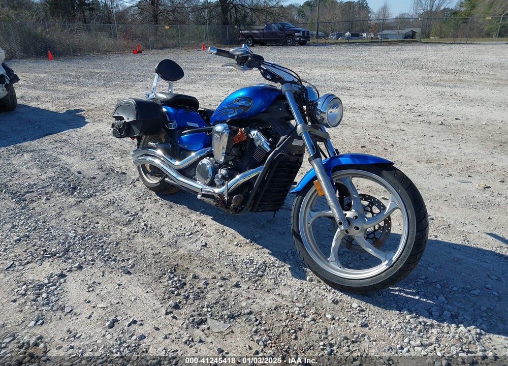 2011 YAMAHA STRYKER VIN: JYAVP33E6BA002242