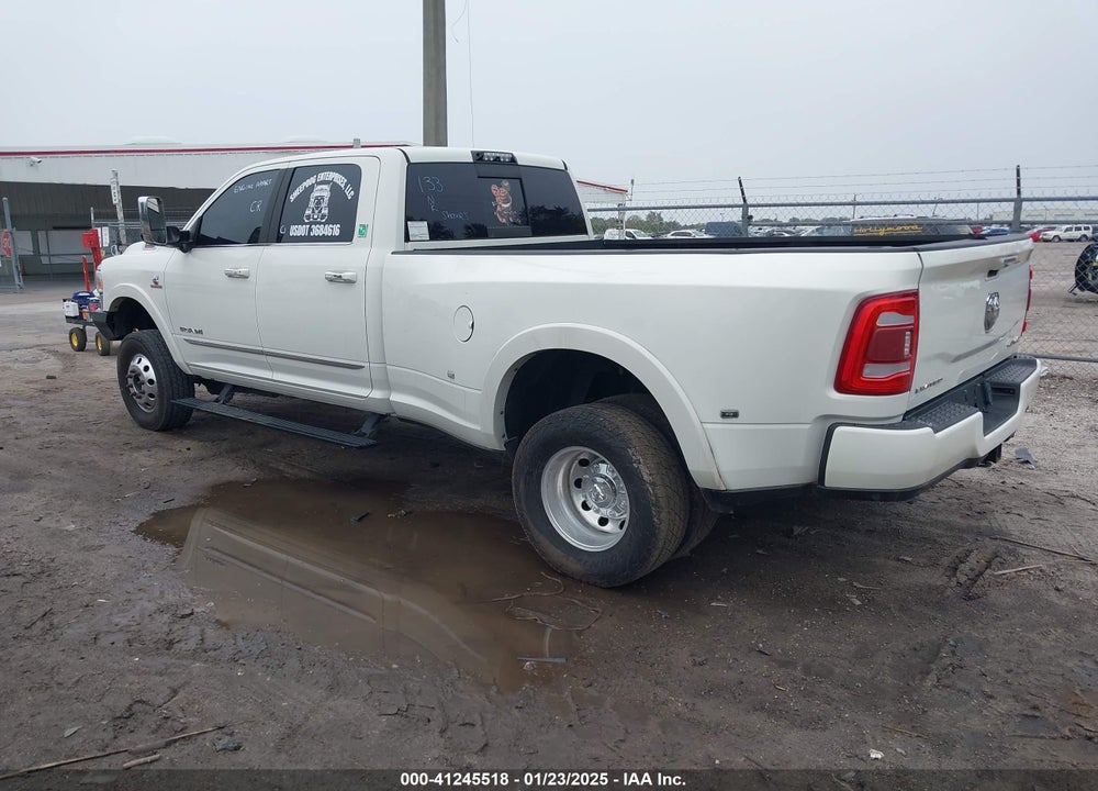 2020 RAM 3500 LIMITED  4X4 8' BOX VIN: 3C63RRRL3LG219658