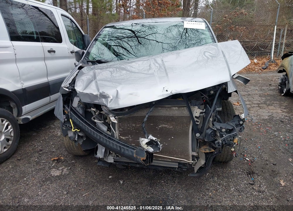 2018 DODGE GRAND CARAVAN VIN: 2C4RDGBG2JR136524