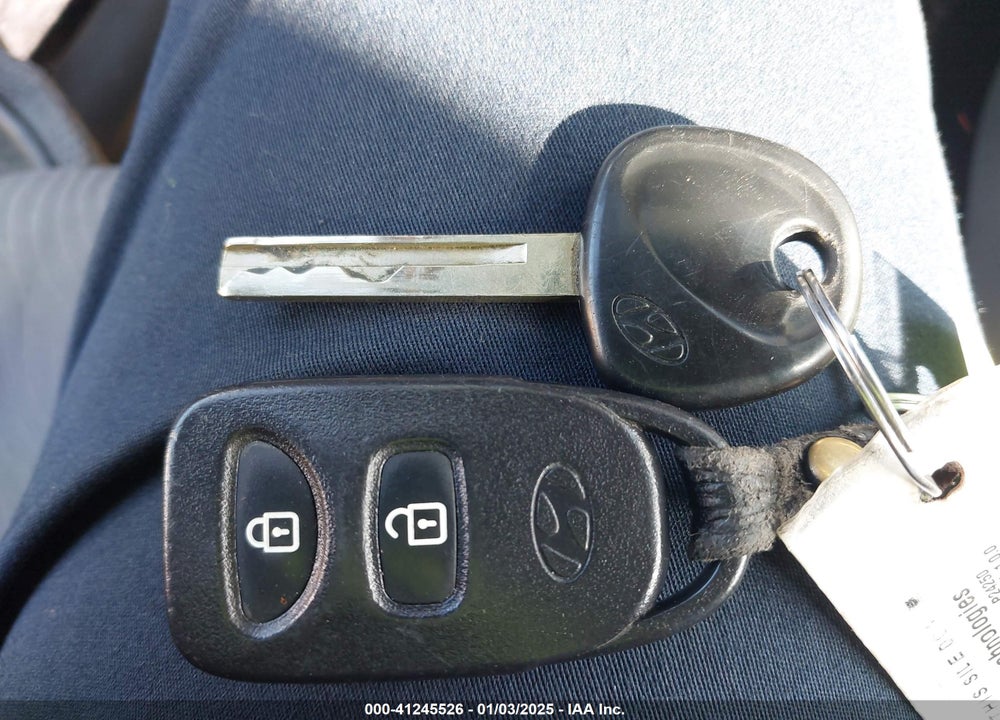 2014 HYUNDAI ACCENT VIN: KMHCU4AE9EU749264