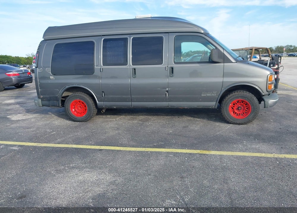 1998 GMC SAVANA RV VIN: 1GDFG15RXW1057825