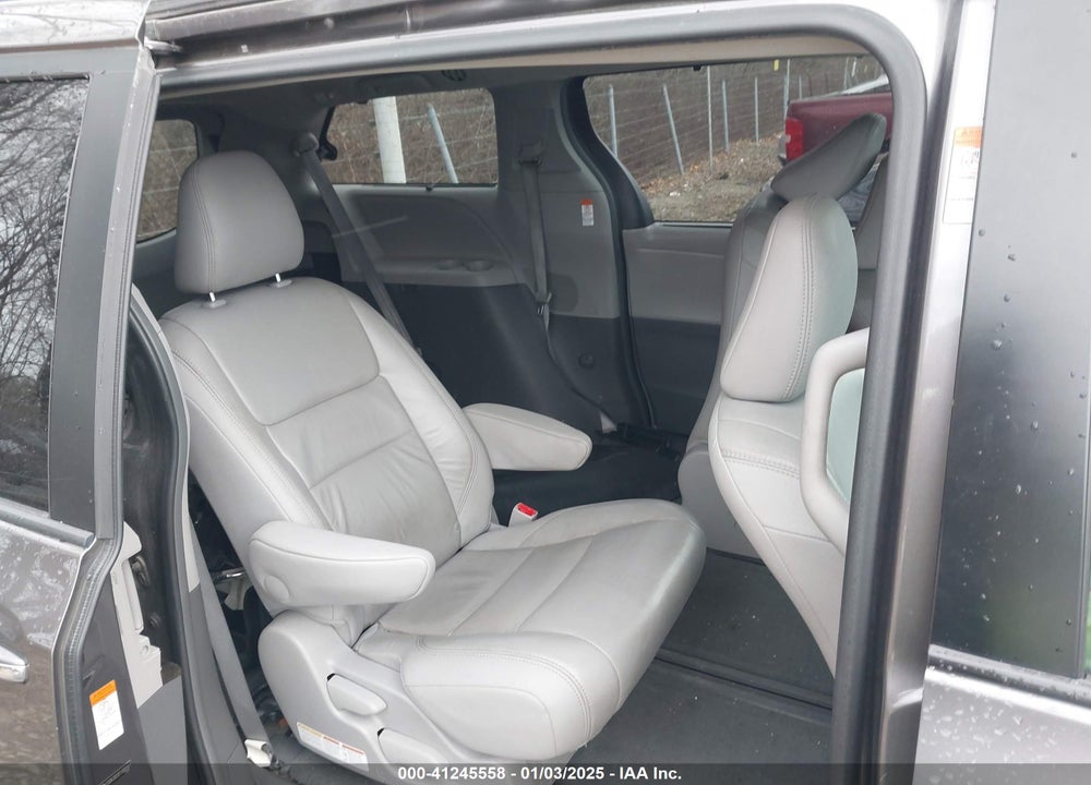 2015 TOYOTA SIENNA XLE LIMITED VIN: 5TDDK3DCXFS100341