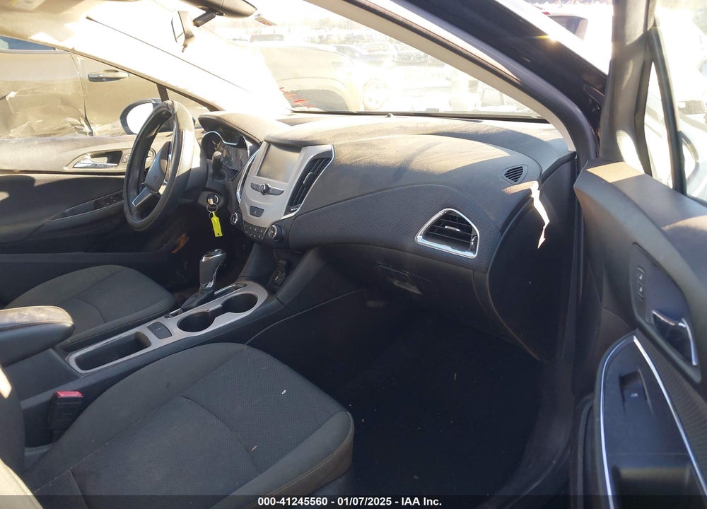 2018 CHEVROLET CRUZE LS AUTO VIN: 1G1BC5SM8J7141428