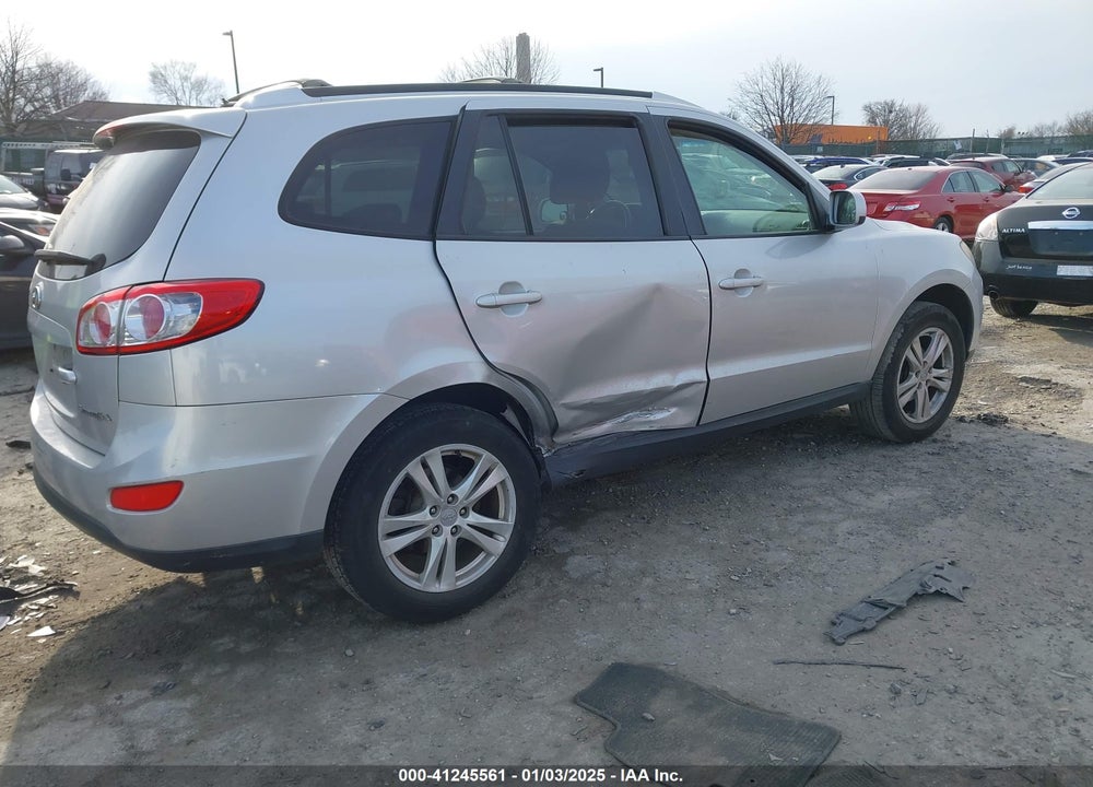 2011 HYUNDAI SANTA FE SE VIN: 5XYZH4AG9BG086568