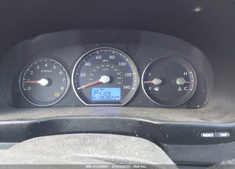 2011 HYUNDAI SANTA FE SE VIN: 5XYZH4AG9BG086568