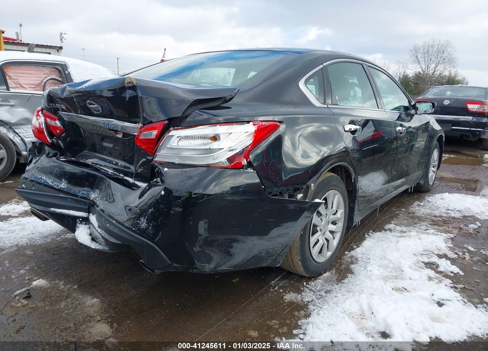 2017 NISSAN ALTIMA VIN: 1N4AL3AP2HN359024