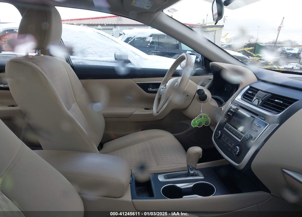 2017 NISSAN ALTIMA VIN: 1N4AL3AP2HN359024