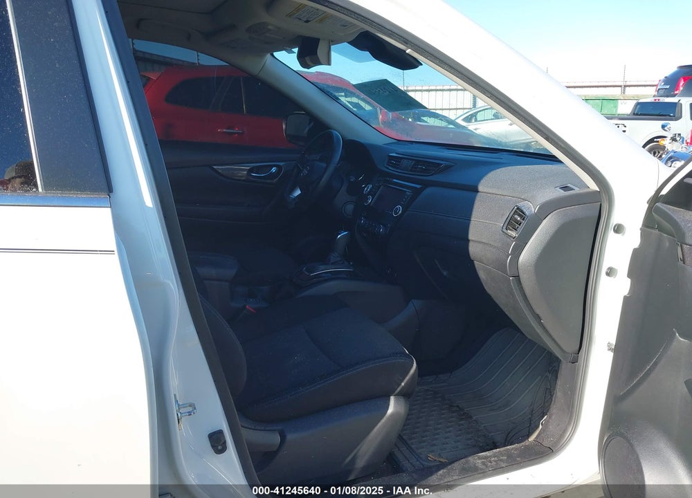 2019 NISSAN ROGUE SV VIN: JN8AT2MT7KW258645