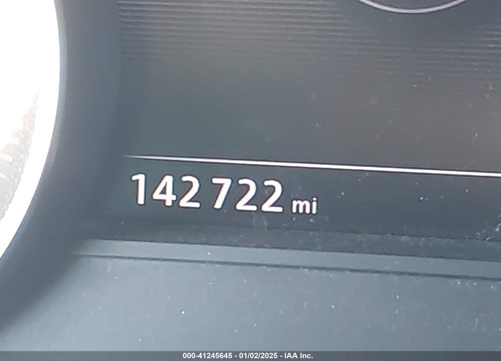 2011 VOLKSWAGEN TOUAREG VR6 LUX VIN: WVGFF9BP6BD000521