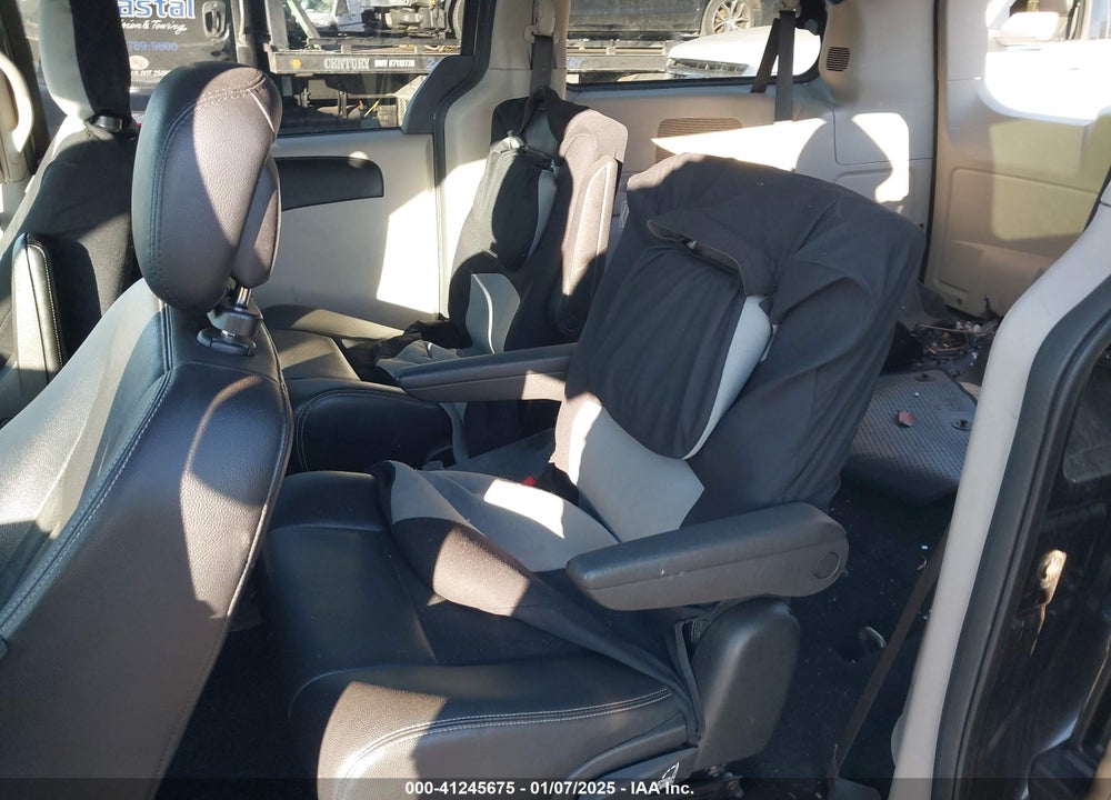 2017 DODGE GRAND CARAVAN SXT VIN: 2C4RDGCGXHR735888