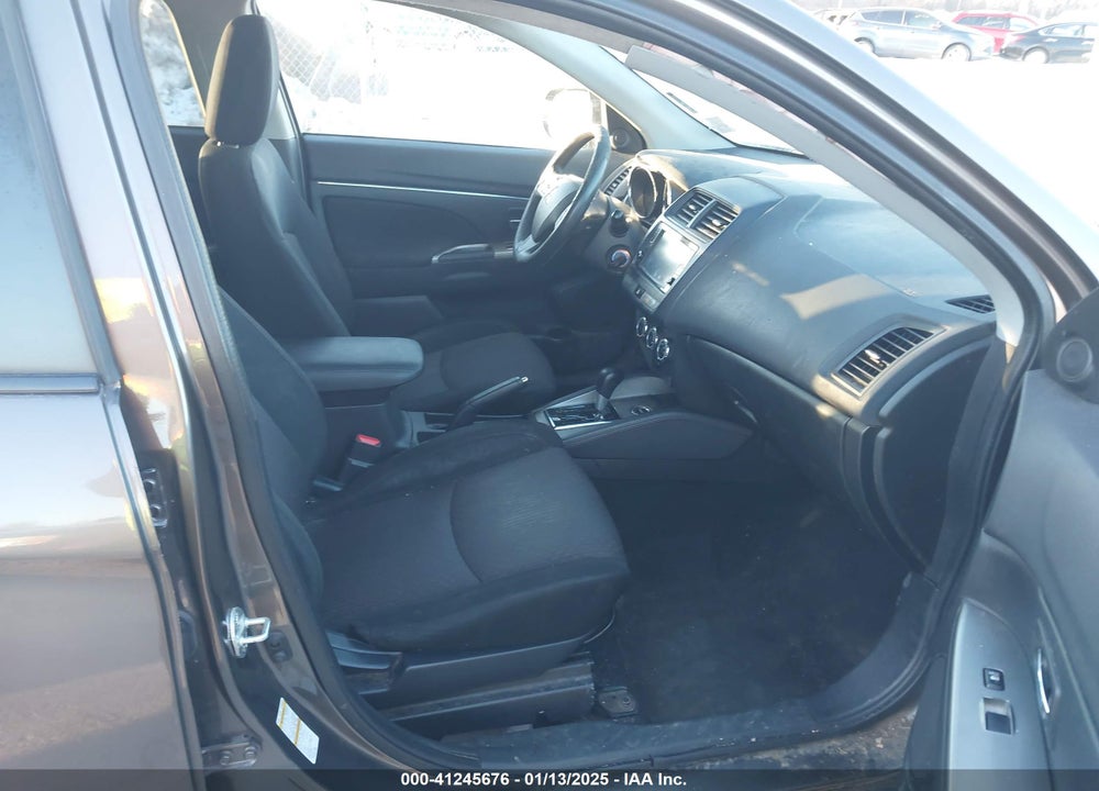 2018 MITSUBISHI OUTLANDER SPORT VIN: JA4AR3AU7JU025947