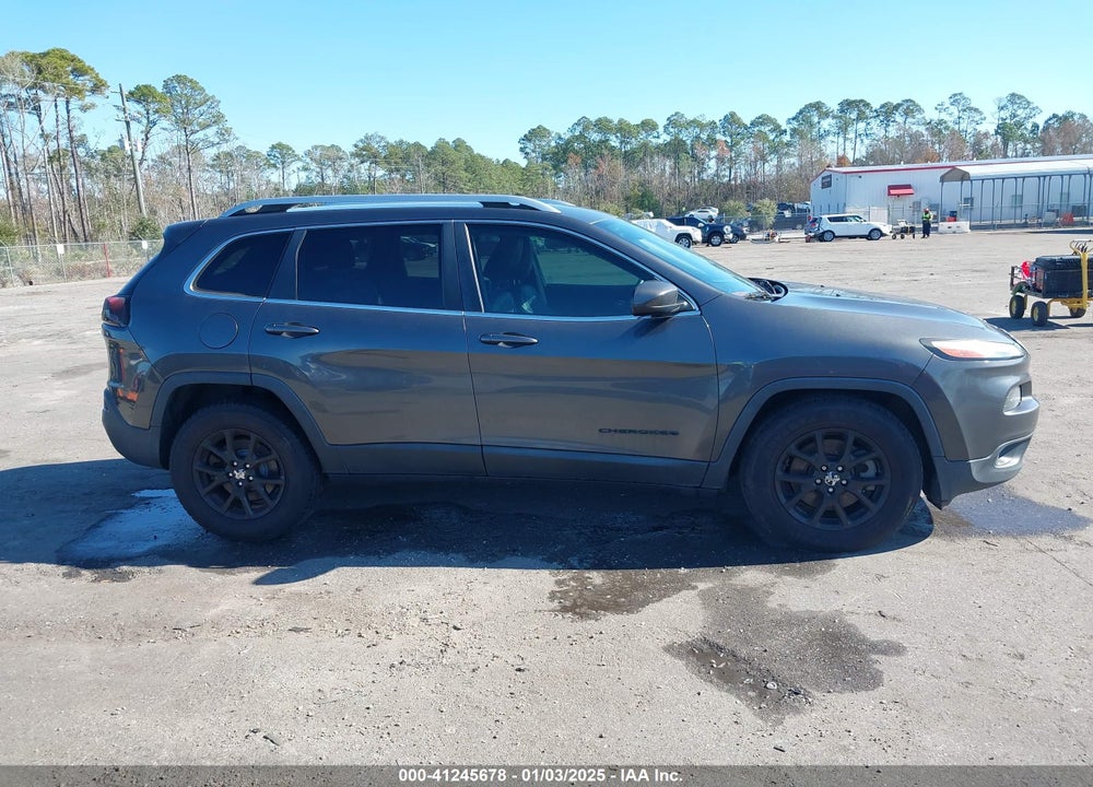 2015 JEEP CHEROKEE LATITUDE VIN: 1C4PJLCS9FW536638