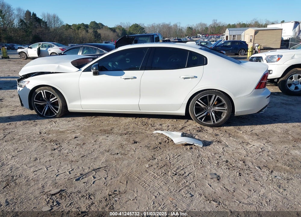 2019 VOLVO S60 T5 R-DESIGN VIN: 7JR102FM3KG013010