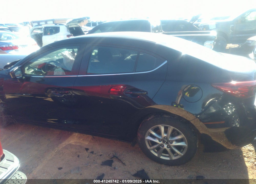 2018 MAZDA MAZDA3 VIN: 3MZBN1U74JM259481