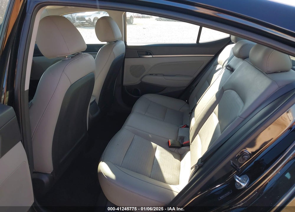 2017 HYUNDAI ELANTRA LIMITED VIN: 5NPD84LF5HH203093