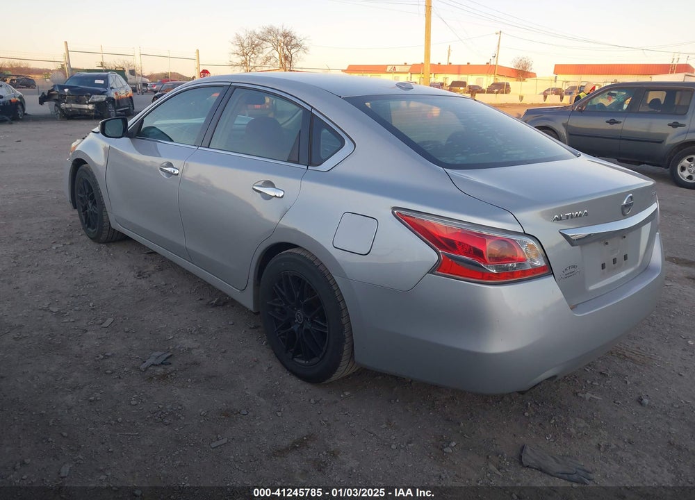2013 NISSAN ALTIMA VIN: 1N4BL3AP3DC130944