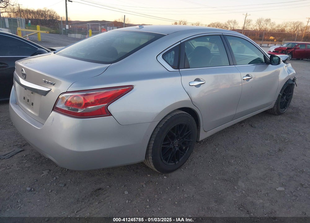 2013 NISSAN ALTIMA VIN: 1N4BL3AP3DC130944