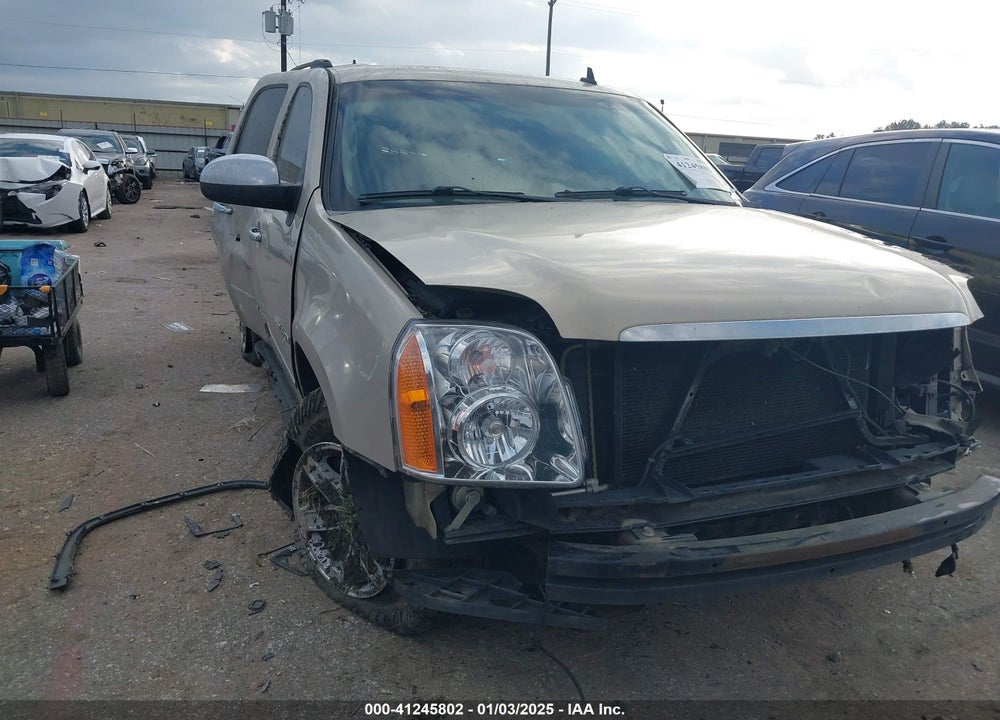 2011 GMC YUKON SLE VIN: 1GKS1AE05BR293241