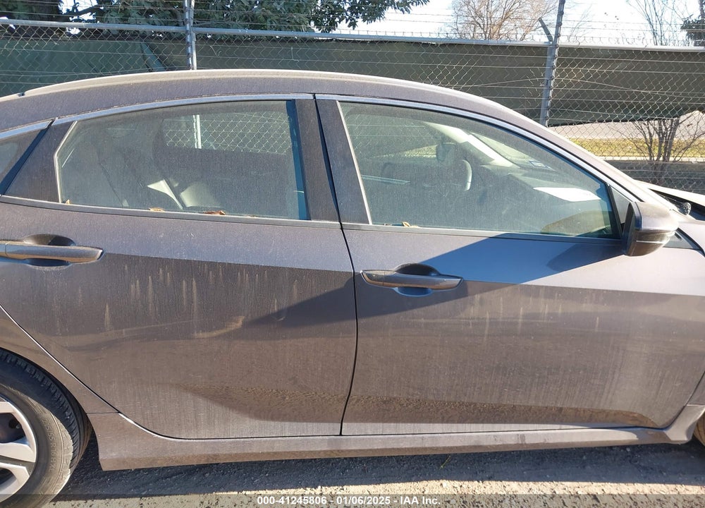 2018 HONDA CIVIC VIN: 2HGFC2F59JH563532