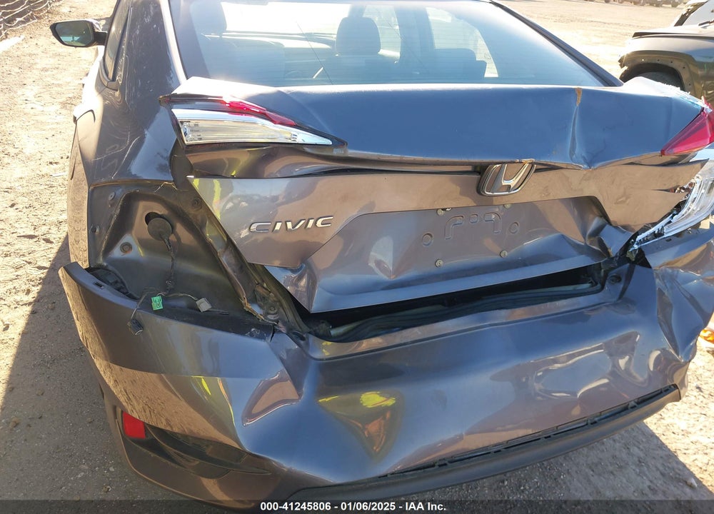 2018 HONDA CIVIC VIN: 2HGFC2F59JH563532