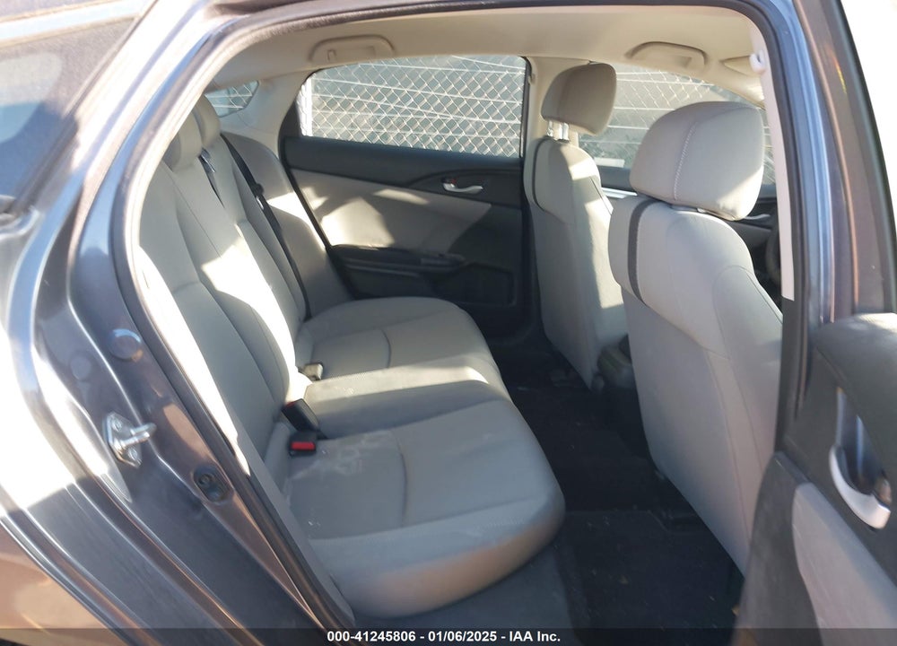 2018 HONDA CIVIC VIN: 2HGFC2F59JH563532