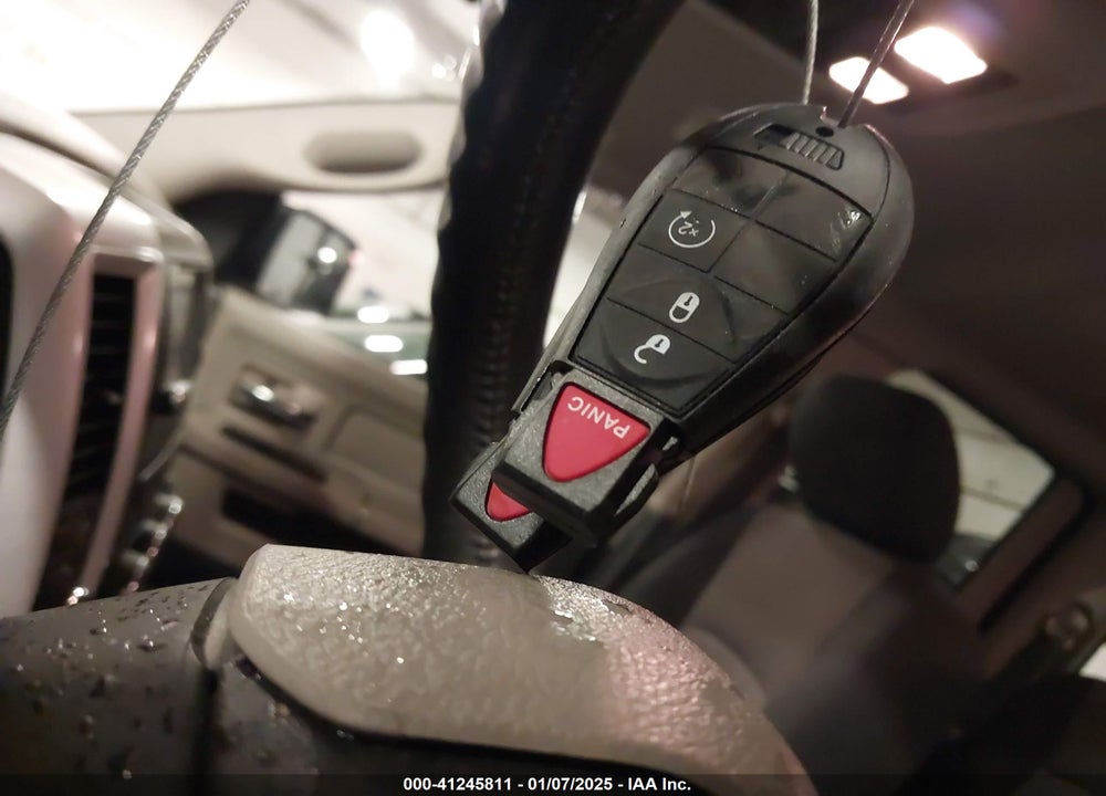 2011 RAM 1500 SLT VIN: 1D7RV1GT8BS598012