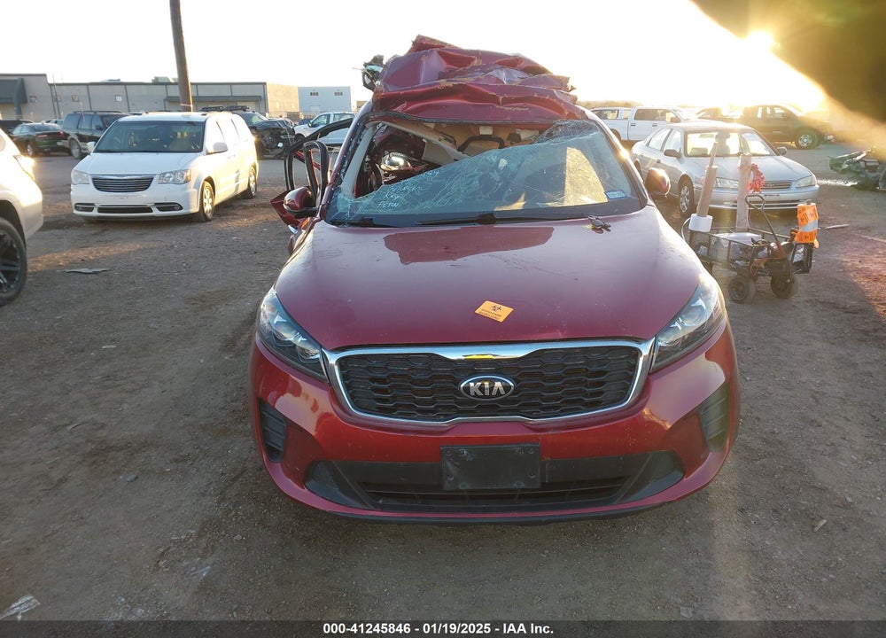 2019 KIA SORENTO 2.4L LX VIN: 5XYPG4A32KG469162