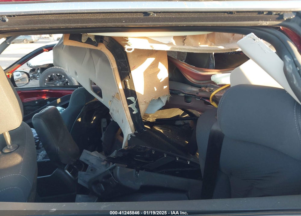 2019 KIA SORENTO 2.4L LX VIN: 5XYPG4A32KG469162