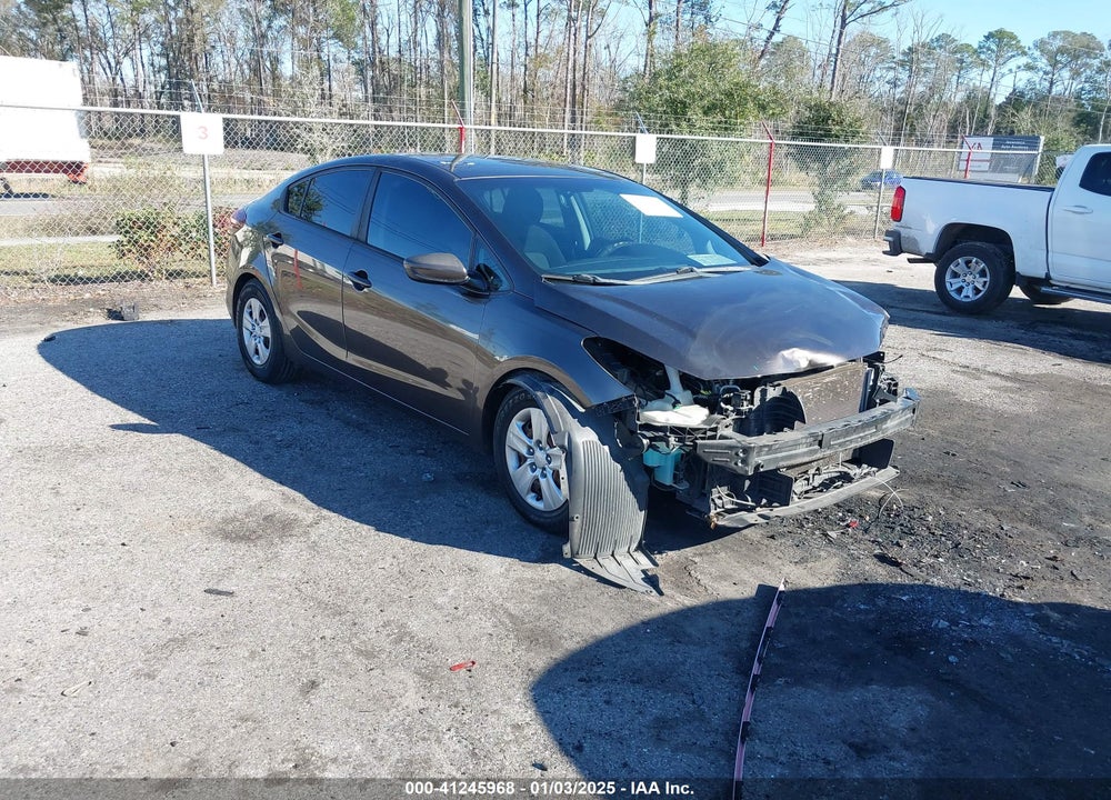 2017 KIA FORTE LX VIN: 3KPFK4A74HE091168
