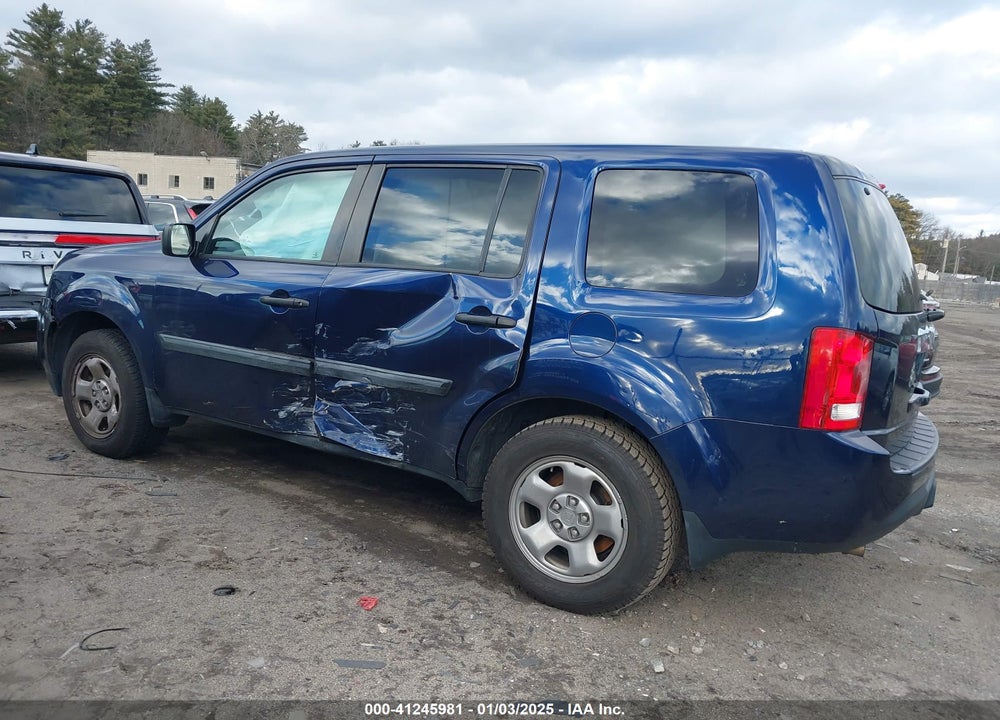 2014 HONDA PILOT LX VIN: 5FNYF4H22EB050325