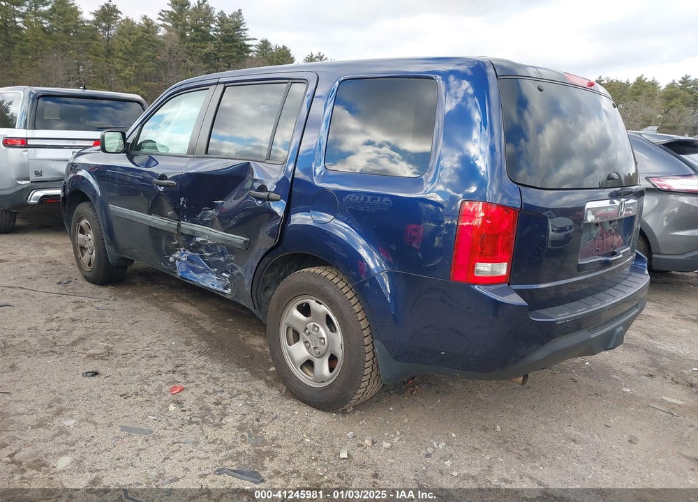2014 HONDA PILOT LX VIN: 5FNYF4H22EB050325