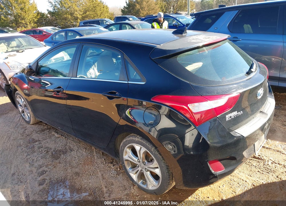 2013 HYUNDAI ELANTRA GT VIN: KMHD35LE2DU117117