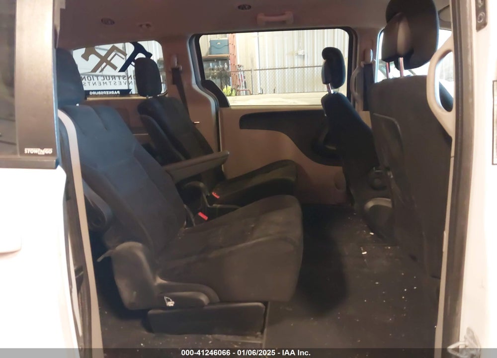 2014 DODGE GRAND CARAVAN SXT VIN: 2C4RDGCG1ER240765