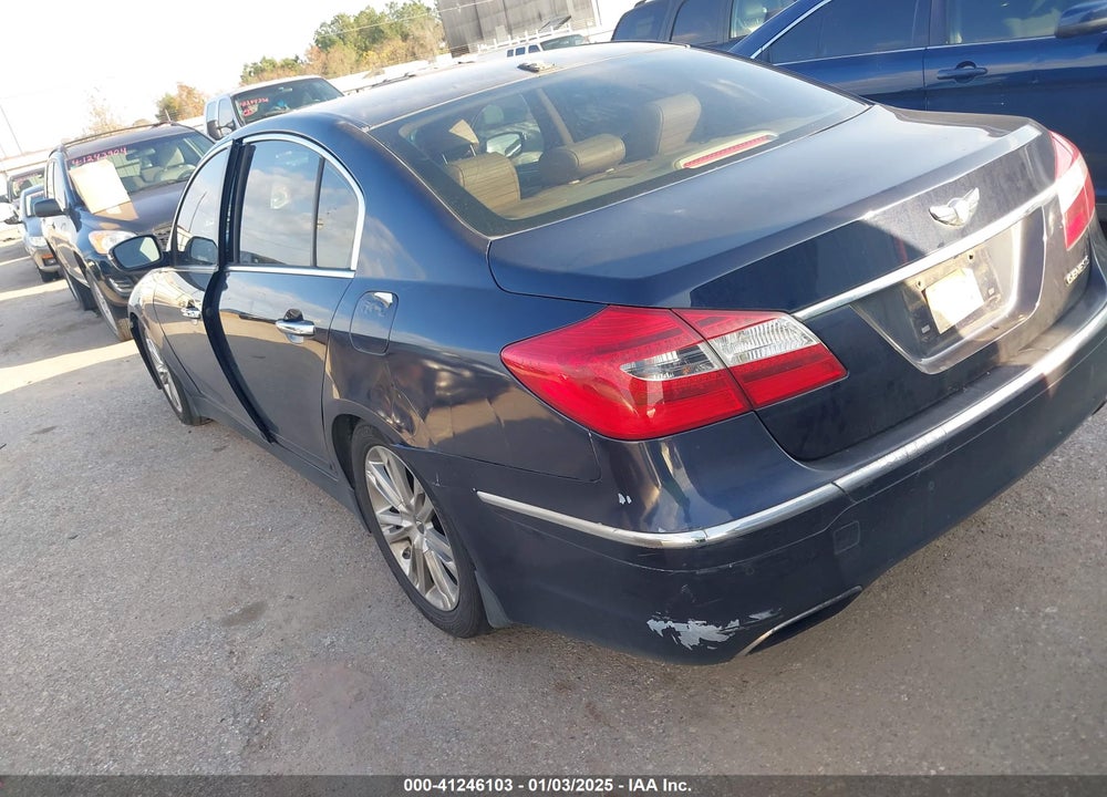 2013 HYUNDAI GENESIS 3.8 VIN: KMHGC4DD2DU232460