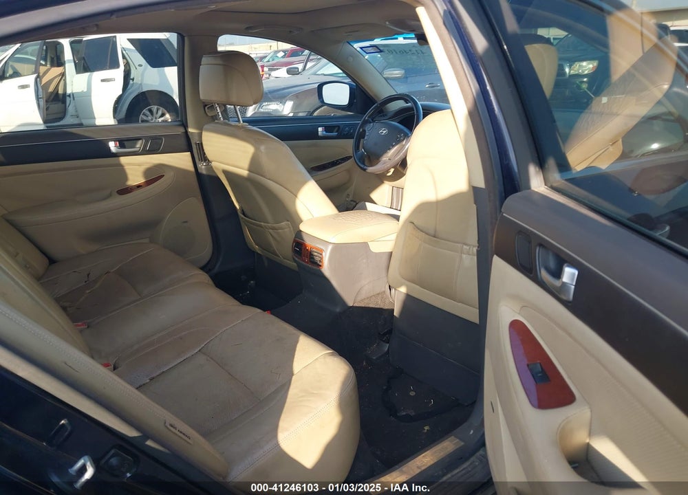 2013 HYUNDAI GENESIS 3.8 VIN: KMHGC4DD2DU232460