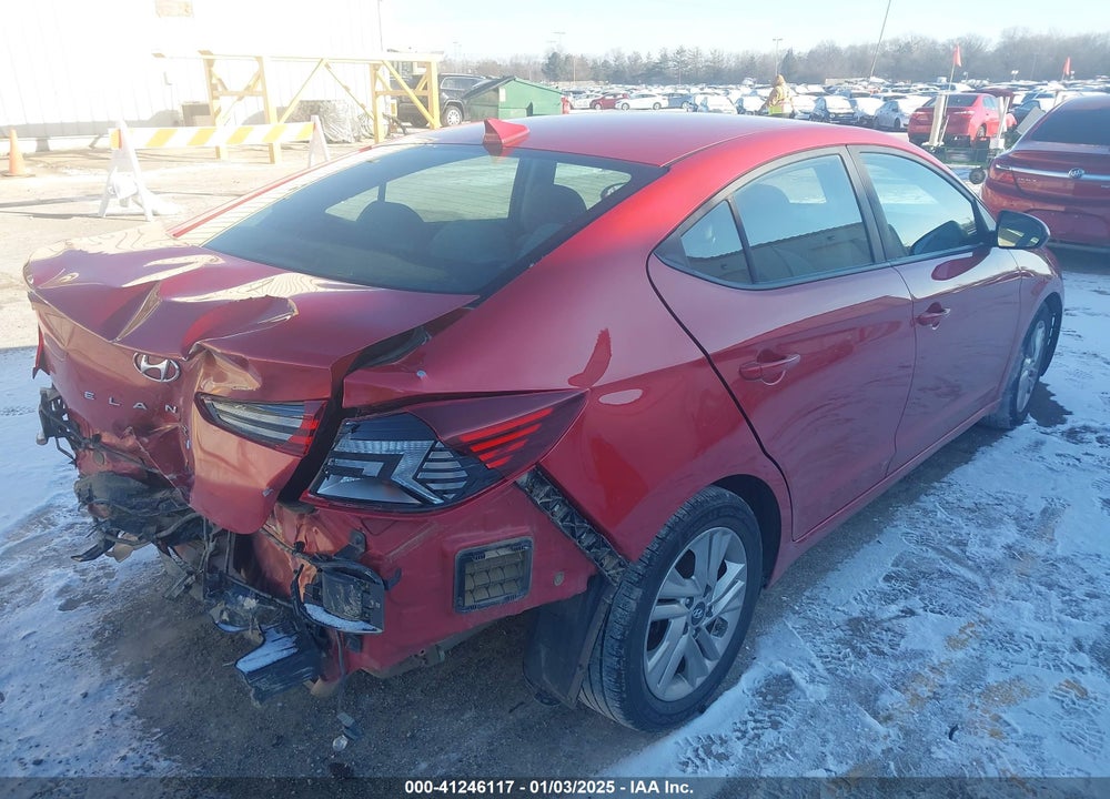 2020 HYUNDAI ELANTRA VIN: 5NPD84LF4LH527323