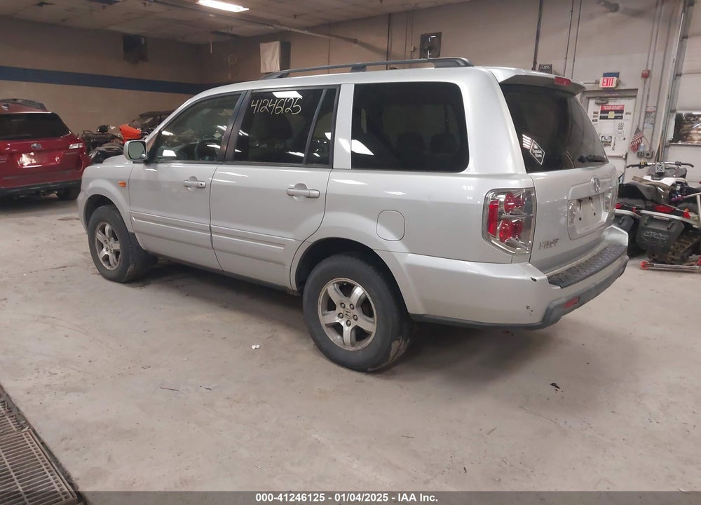 2008 HONDA PILOT SE VIN: 5FNYF18368B051117