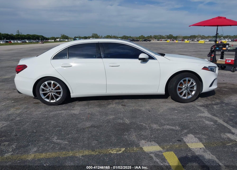 2019 MERCEDES-BENZ A 220 VIN: WDD3G4EB5KW024620