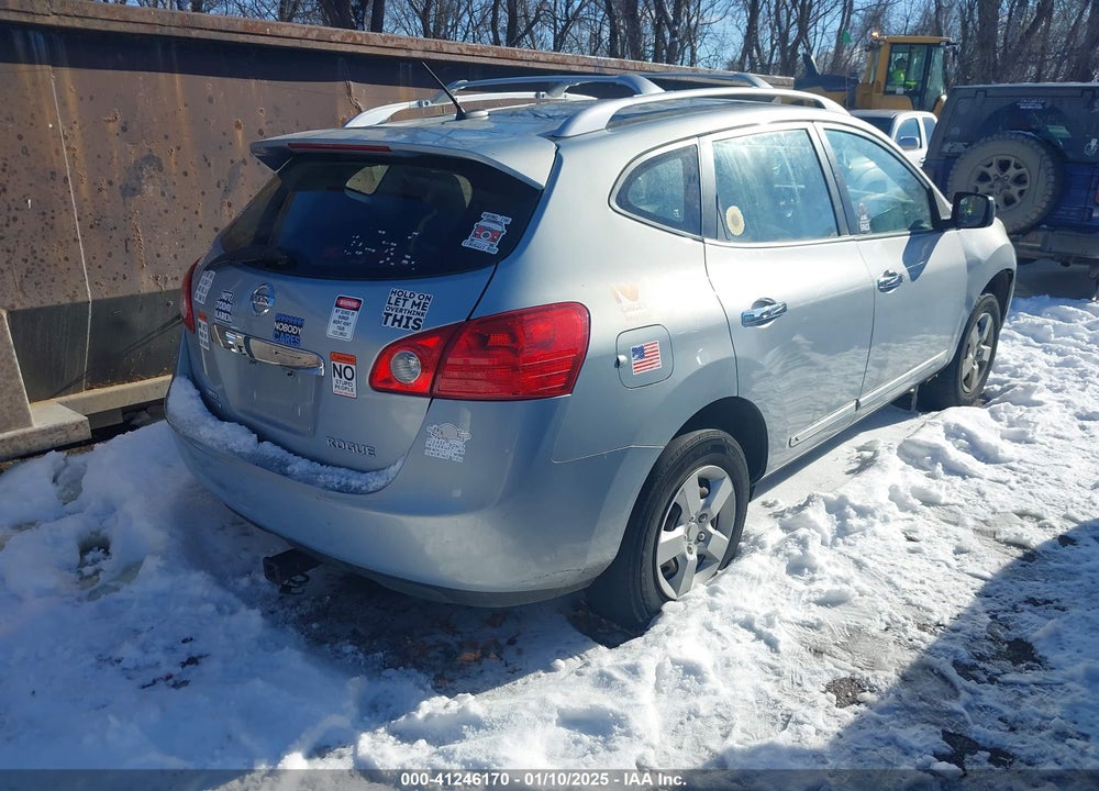 2015 NISSAN ROGUE SELECT S VIN: JN8AS5MV0FW250527