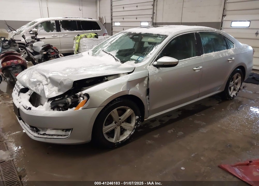 2012 VOLKSWAGEN PASSAT 2.5L SE VIN: 1VWBP7A30CC096427