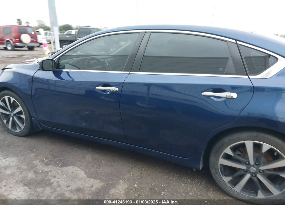 2018 NISSAN ALTIMA VIN: 1N4AL3AP0JC283241