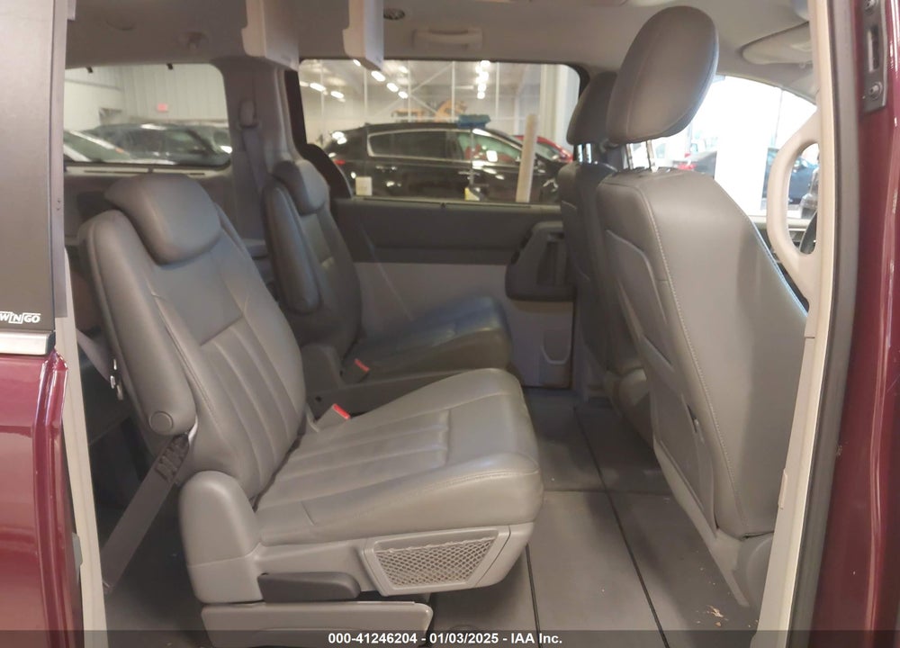 2008 CHRYSLER TOWN & COUNTRY TOURING VIN: 2A8HR54P48R682257