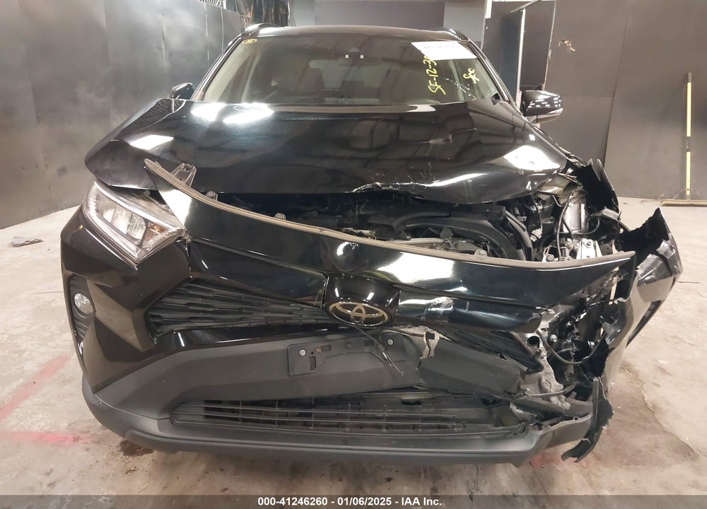 2020 TOYOTA RAV4 XLE VIN: 2T3P1RFV3LW127912