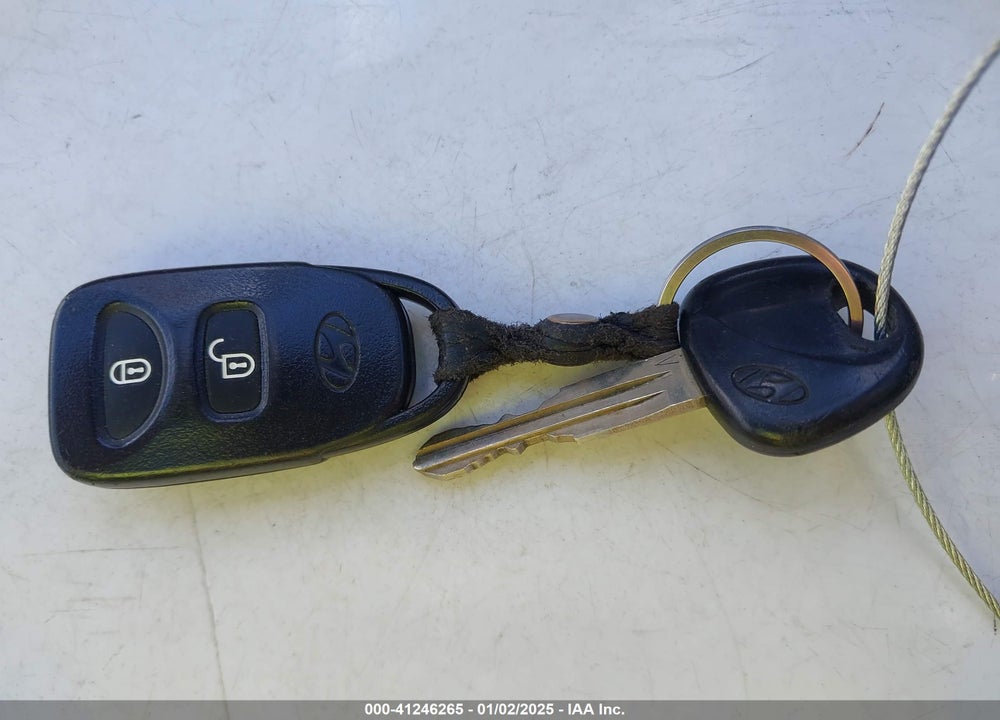 2010 HYUNDAI ACCENT GLS VIN: KMHCN4ACXAU443454