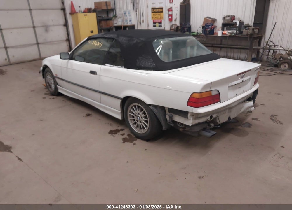 1997 BMW 328IC VIN: WBABK832XVET95942