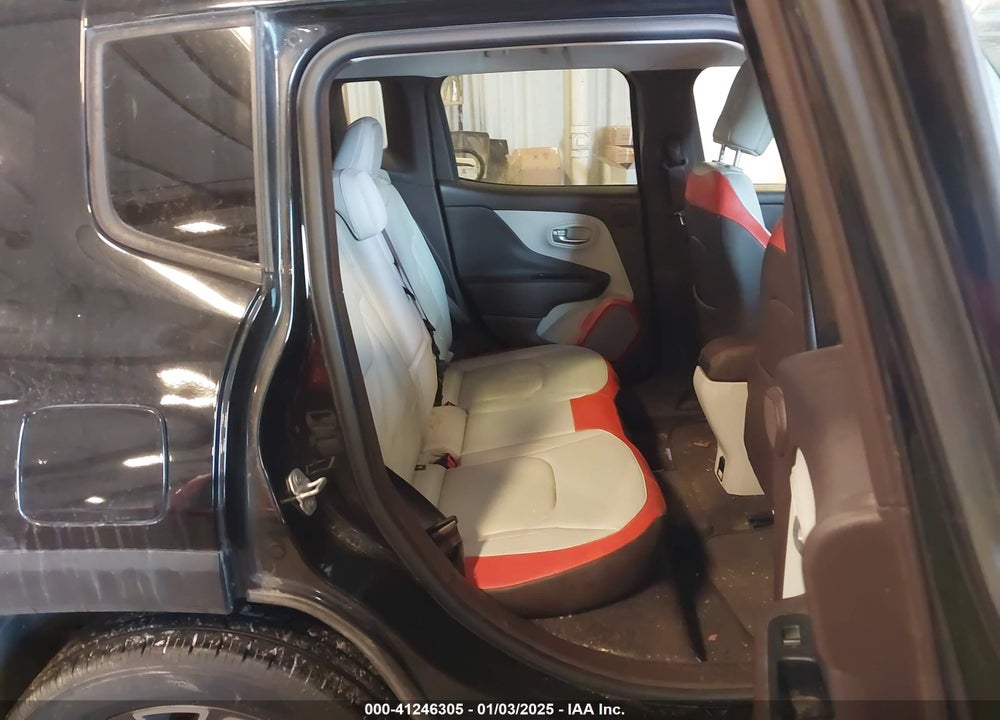 2015 JEEP RENEGADE LIMITED VIN: ZACCJBDT0FPB58572