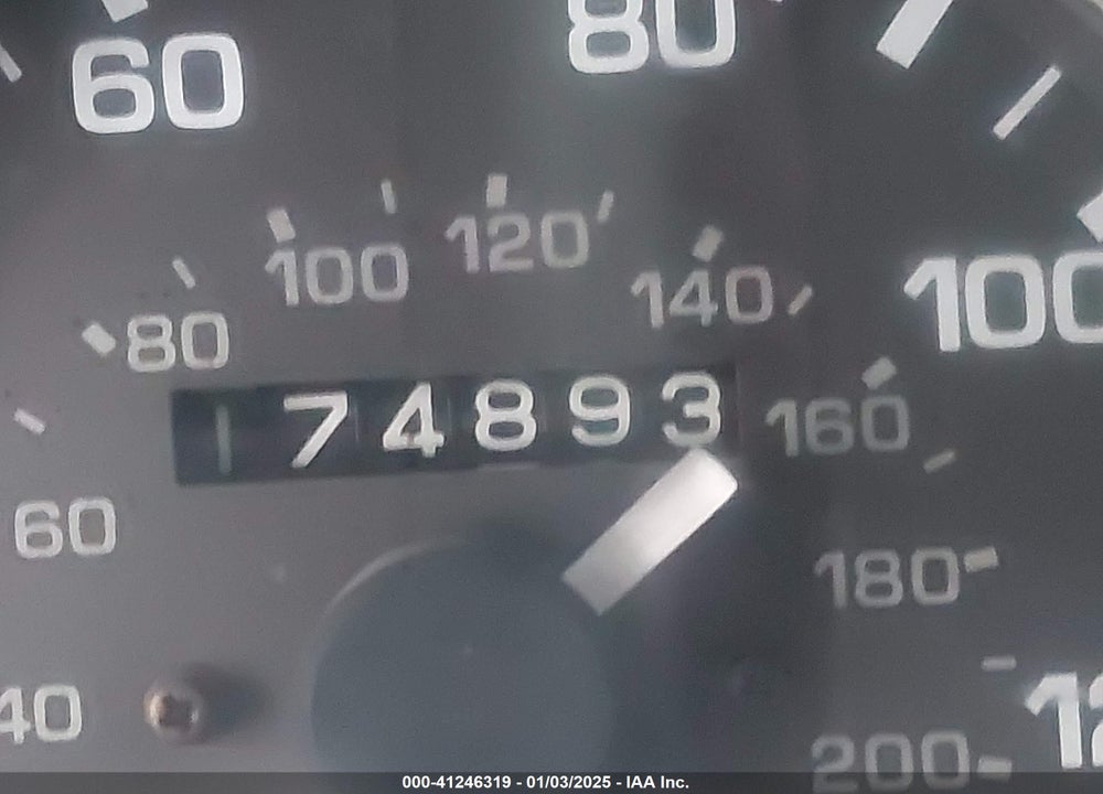 1992 MAZDA MX-5 MIATA VIN: JM1NA3511N1304798