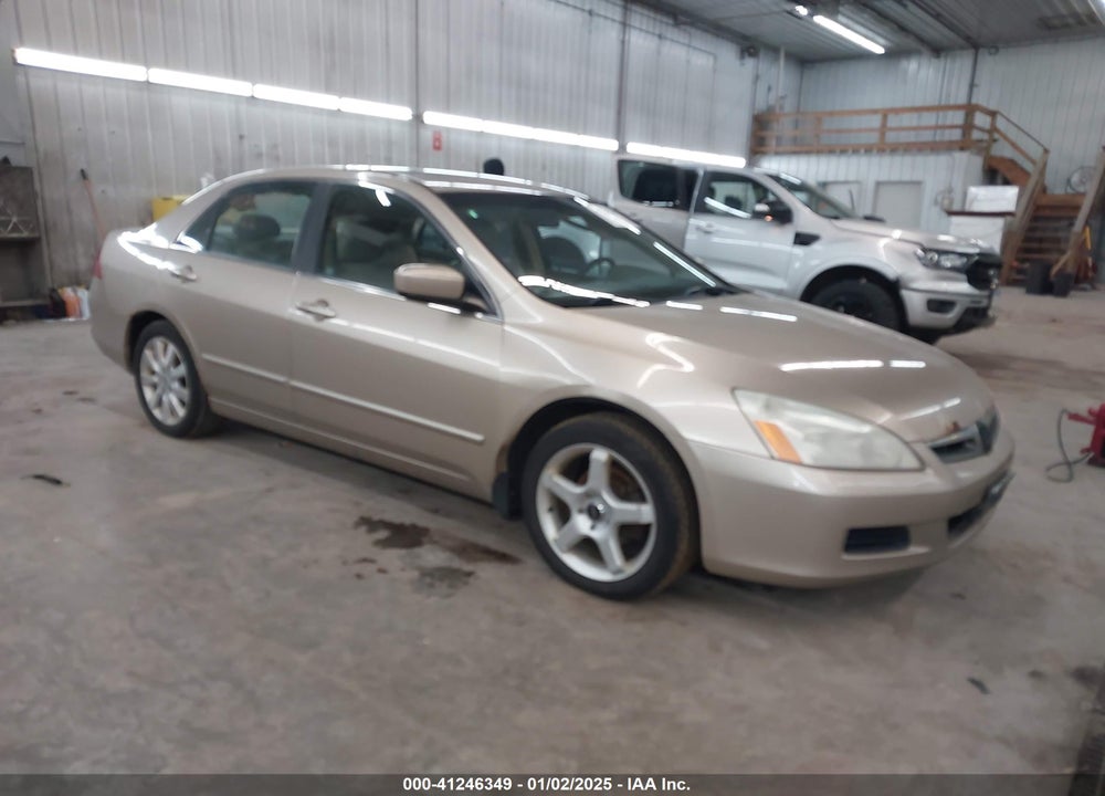 2007 HONDA ACCORD 3.0 EX VIN: 1HGCM66517A078445