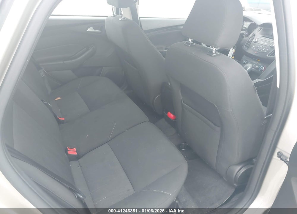 2017 FORD FOCUS SE VIN: 1FADP3K2XHL227256